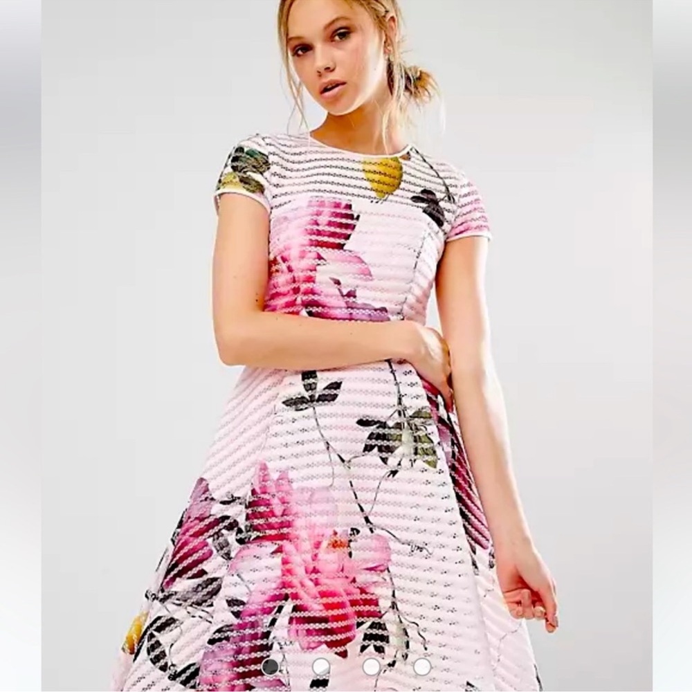 TED BAKER  SZ US 4/6